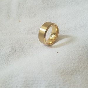 Gold Titianum Ring